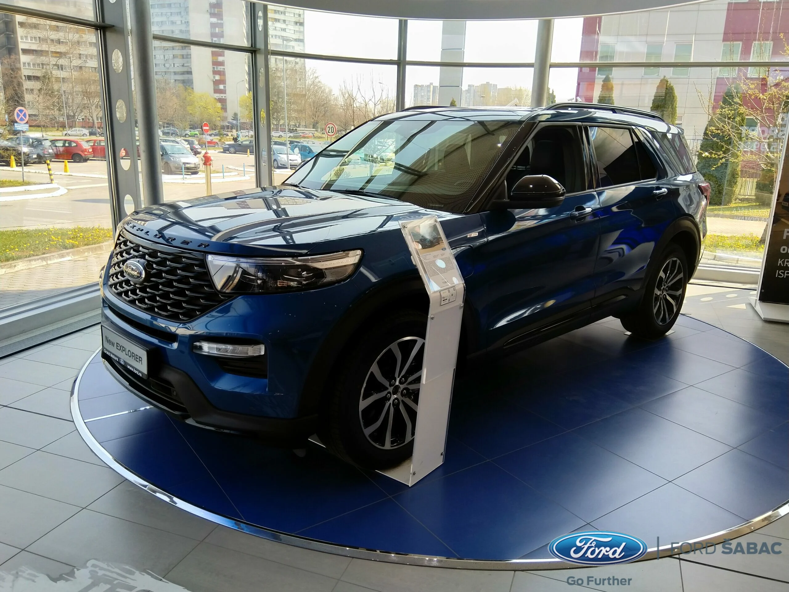 Ford Explorer ST-Line 3.0 PHEV 457ks A10